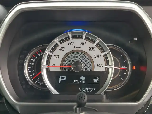 スズキ スペーシア カスタム HYBRID XS 東京都 2020(令2)年 4.6万km ピュアホワイトパール/ブラック2トーン 純正ナビ/フルセグ/全方位カメラ/ヘッドアップディスプレイ/両側パワースライドドア/ドライブレコーダー/シートヒーター/衝突軽減システム/レーンキープアシスト/コーナーセンサー/スマートキー/LEDヘッドライト