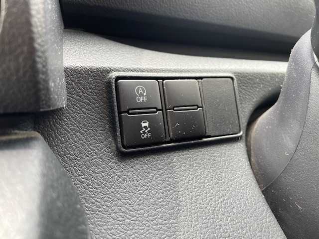 トヨタ シエンタ G 静岡県 2016(平28)年 7万km ブラックマイカ ●純正ナビ/(ワンセグ/CD/DVD/Bluetooth)/(NSCD-W66)/●前席シートヒーター/●バックカメラ/●オートライト/●革巻きステアリング/●ステアリングスイッチ/●ETC/●電動格納ウィンカーミラー/●ドアバイザー/●スマートキー/●プッシュスタート/●ダブルSRS＋ABS/●車両取扱説明書/●ナビ取扱説明書