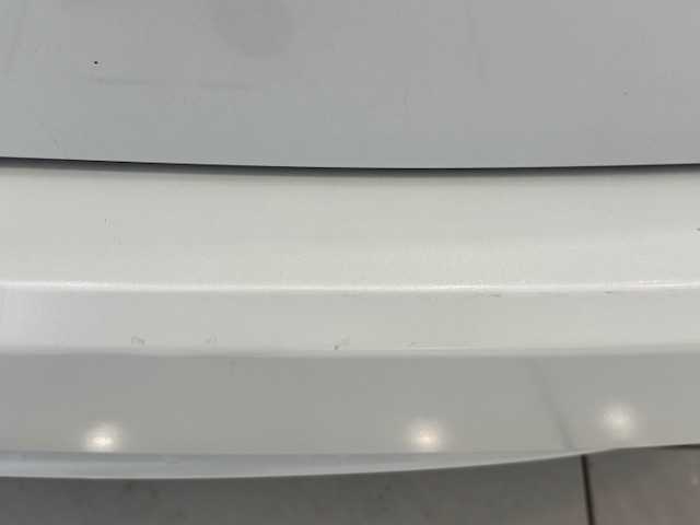 ホンダ ヴェゼル ハイブリッド Z ホンダセンシング 埼玉県 2016(平28)年 5.2万km ホワイトオーキッドパール ホンダセンシング/純正8インチメモリーナビ/ CD/DVD/BT/フルセグ/AppleCarPlay/USB/バックカメラ/ハーフレザーシート/シートヒーター/ルーフレール/LEDヘッドライト/純正17インチアルミホイール/パドルシフト/レーダークルーズコントロール/レーンキープアシスト/ETC/スマートキー×2/禁煙車