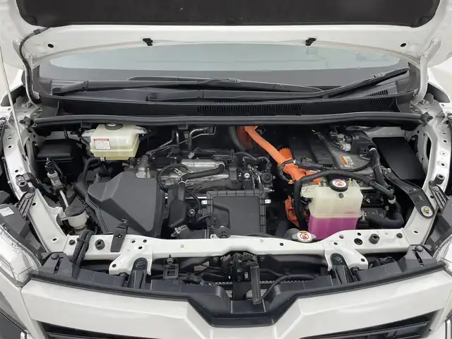 トヨタ ヴォクシー ハイブリッド ZS 煌Ⅲ 千葉県 2021(令3)年 5.9万km ホワイトパールクリスタルシャイン セーフティセンス/（衝突回避支援パッケージ）/・プリクラッシュセーフティシステム/・レーンディパーチャーアラート/・オートマチックハイビーム/・先行車発進告知機能/純正10インチメモリーナビ/・フルセグTV/・Bluetoothオーディオ接続/・CD/DVD再生機能/・バックカメラ/両側パワースライドドア/LEDヘッドライト/ビルトインETC2.0/前後コーナーセンサー/ハーフレザーシート/シートヒーター/スマートキー/クルーズコントロール