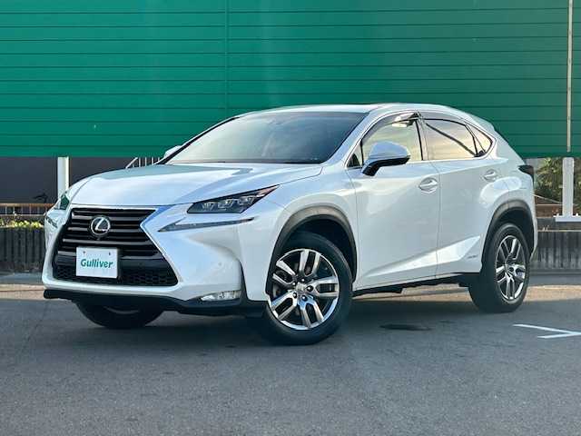 レクサス ＮＸ 300h バージョンL 茨城県 2014(平26)年 7.3万km ソニッククォーツ サンルーフ/ブラインドスポットモニター/純正SDナビ/Bluetooth/CD/DVD/バックカメラ/全周囲カメラ/パワーバックドア/レーダークルーズコントロール/LEDオートライト/オートマチックハイビーム/フルレザーシート/シートヒーター/エアシート/ステアリングヒーター/パワーシート/シートメモリー/パドルシフト/クリアランスソナー/ビルドインETC/プッシュスタート/禁煙車