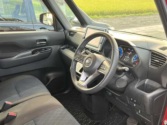 日産 ルークス HWS Gターボ プロパイロットED 福岡県 2022(令4)年 2.2万km スパークリングレッド/ブラック プロパイロット/純正9インチナビ/（BLUETOOTH/フルセグ/AM/FM/AUX/DISC)/アラウンドビューモニター/バックカメラ/フロントカメラ/サイドカメラ/両側パワースライドドア/レーダークルーズコントロール/LEDヘッドライト/オートライト/純正15インチAW/横滑り防止装置/レーンキープアシスト/盗難防止装置/衝突軽減システム/コーナーセンサー/スマートキー/ETC/取扱説明書