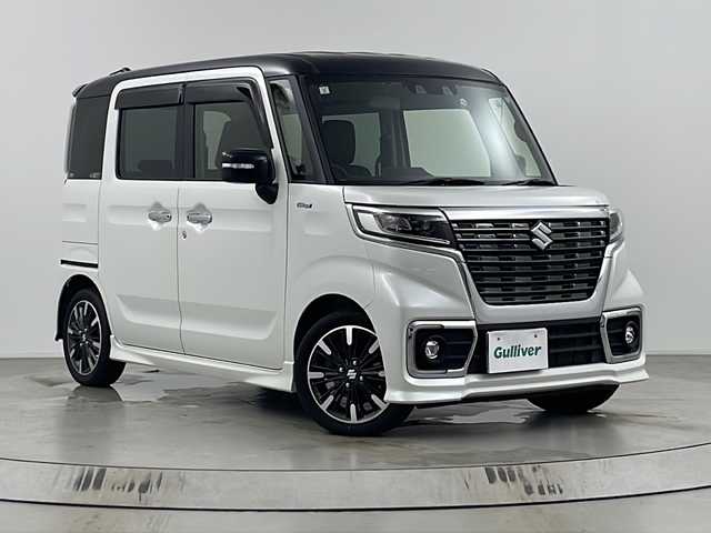 スズキ スペーシア カスタム HYBRID XS 埼玉県 2021(令3)年 3.8万km ピュアホワイトパール/ブラック2トーン 社外9型ナビ/（BT/CD/DVD/AM/FM/フルセグTV/applycarplay）/バックカメラ/スズキセーフティサポート/・デュアルセンサーブレーキサポート/・誤発進抑制機能/・車線逸脱警報機能/・アダプティブクルーズコントロール/両側パワースライドドア/シートヒーター/ビルトインETC/純正アルミホイール/純正フロアマット/LEDライト