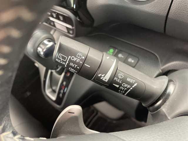ホンダ Ｎ ＢＯＸ カスタム L ターボ 愛知県 2021(令3)年 4.5万km プラチナホワイトパール 純正8型ナビ/バックカメラ/両側パワースライドドア/LEDヘッドライト/衝突軽減システム/クルーズコントロール/ETC/シートヒーター/CD DVD/Bluetooth/コーナーセンサー/純正アルミホイール/ドライブレコーダー/ステアリングスイッチ/スマートキー/プッシュスタート