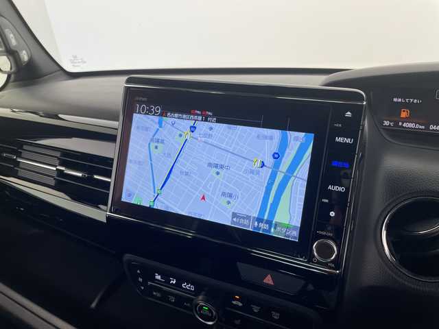 ホンダ Ｎ ＢＯＸ カスタム L ターボ 愛知県 2021(令3)年 4.5万km プラチナホワイトパール 純正8型ナビ/バックカメラ/両側パワースライドドア/LEDヘッドライト/衝突軽減システム/クルーズコントロール/ETC/シートヒーター/CD DVD/Bluetooth/コーナーセンサー/純正アルミホイール/ドライブレコーダー/ステアリングスイッチ/スマートキー/プッシュスタート
