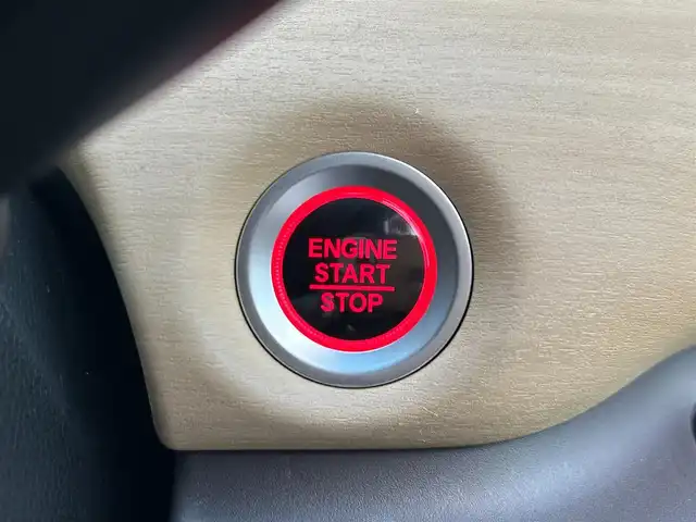 ホンダ フリード G ホンダセンシング 滋賀県 2016(平28)年 5.3万km クリスタルブラックパール 純正メーカーナビ【VXM-174VFi】/両側パワースライドドア/ビルトインETC/ドライブレコーダー/衝突軽減ブレーキ/横滑り防止装置/レーダクルーズコントロール/レーンキープアシスト/アイドリングストップ/バックカメラ/ステアリングスイッチ/ハンズフリー/ヘッドライトレベリング/電動格納ミラー/ECON/プッシュスタート/スマートキー/純正フロアマット/オートエアコン/LEDヘッドライト/ドアバイザー