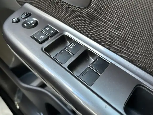 ホンダ フリード G ホンダセンシング 滋賀県 2016(平28)年 5.3万km クリスタルブラックパール 純正メーカーナビ【VXM-174VFi】/両側パワースライドドア/ビルトインETC/ドライブレコーダー/衝突軽減ブレーキ/横滑り防止装置/レーダクルーズコントロール/レーンキープアシスト/アイドリングストップ/バックカメラ/ステアリングスイッチ/ハンズフリー/ヘッドライトレベリング/電動格納ミラー/ECON/プッシュスタート/スマートキー/純正フロアマット/オートエアコン/LEDヘッドライト/ドアバイザー