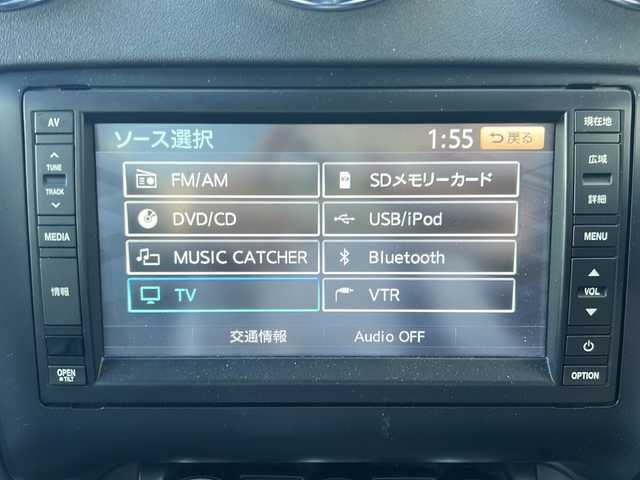 アウディ ＴＴクーペ 2．0 TFSI 神奈川県 2010(平22)年 10.5万km アイビスホワイト 純正ナビ(CD/DVD/SD/BT/ワンセグTV)/バックカメラ/リモコンキー/電動ウィング/パドルシフト/黒革シート/D/N席シートヒーター/ETC/横滑り防止装置/オートライト/ステアリングスイッチ/フロアマット/スペアキー×1/保証書/取扱説明書