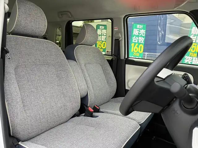 ダイハツ ムーヴ キャンバス ストライプス G 熊本県 2024(令6)年 0.5万km シャイニングホワイトパール/スムーズグレーマイカメタリック ワンオーナー/ディスプレイオーディオ/【CD/DVD/BT/AUX/USB】/全方位カメラ/衝突軽減ブレーキ/車線逸脱警報/パーキングセンサー/両側パワースライドドア/シートヒーター/ステアリングリモコン/アイドリングストップ/ＬＥＤオートライト/フォグランプ/電格式ミラー/社外フロアマット/電子パーキング/オートホールド/スマートキー/スペアキー/取扱説明書/保証書