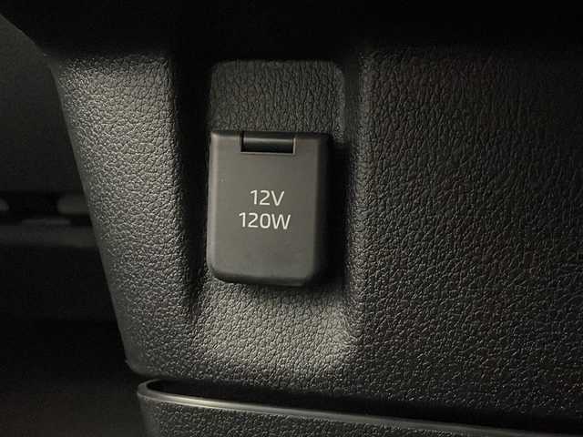 ダイハツ ムーヴ キャンバス ストライプス G 愛知県 2024(令6)年 0.5万km シャイニングホワイトパール/スムーズグレーマイカメタリック ワンオーナー/ディスプレイオーディオ/【CD/DVD/BT/AUX/USB】/全方位カメラ/衝突軽減ブレーキ/車線逸脱警報/パーキングセンサー/両側パワースライドドア/シートヒーター/ステアリングリモコン/アイドリングストップ/ＬＥＤオートライト/フォグランプ/電格式ミラー/社外フロアマット/電子パーキング/オートホールド/スマートキー/スペアキー/取扱説明書/保証書