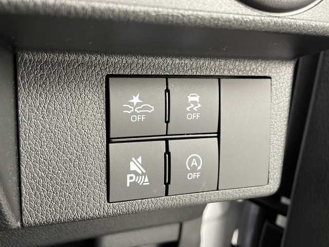 ダイハツ ムーヴ キャンバス ストライプス G 愛知県 2024(令6)年 0.5万km シャイニングホワイトパール/スムーズグレーマイカメタリック ワンオーナー/ディスプレイオーディオ/【CD/DVD/BT/AUX/USB】/全方位カメラ/衝突軽減ブレーキ/車線逸脱警報/パーキングセンサー/両側パワースライドドア/シートヒーター/ステアリングリモコン/アイドリングストップ/ＬＥＤオートライト/フォグランプ/電格式ミラー/社外フロアマット/電子パーキング/オートホールド/スマートキー/スペアキー/取扱説明書/保証書