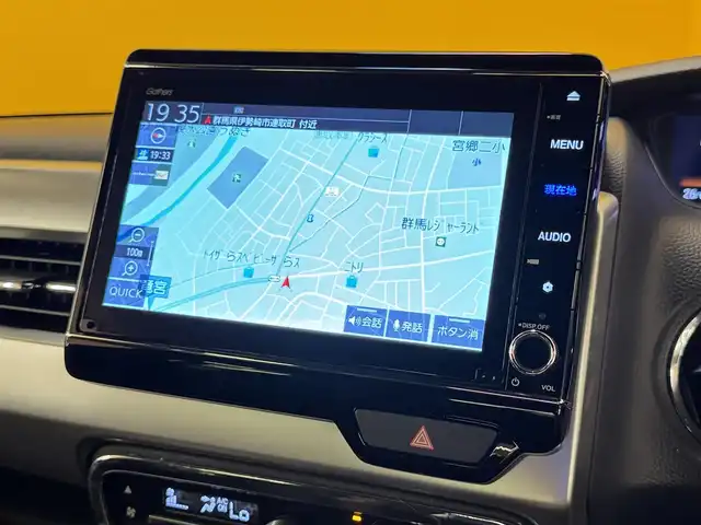ホンダ Ｎ ＢＯＸ カスタム G L ターボ ホンダセンシング 群馬県 2020(令2)年 1.9万km シャイニンググレーM 禁煙車　衝突軽減　追従型クルコン　純正８インチナビ　フルセグＴＶ　ＢＴ　バックカメラ　両側電動ドア　ターボ　黒革　温シート　革巻きステアリング　ステアリングスイッチ　ビルトインＥＴＣ　スマートキー
