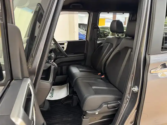 ホンダ Ｎ ＢＯＸ カスタム G L ターボ ホンダセンシング 群馬県 2020(令2)年 1.9万km シャイニンググレーM 禁煙車　衝突軽減　追従型クルコン　純正８インチナビ　フルセグＴＶ　ＢＴ　バックカメラ　両側電動ドア　ターボ　黒革　温シート　革巻きステアリング　ステアリングスイッチ　ビルトインＥＴＣ　スマートキー
