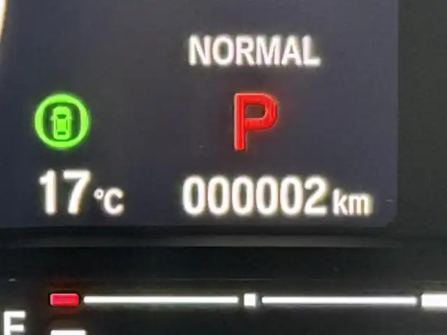 ホンダ ヴェゼル ハイブリッド e:HEV Z 大阪府 2025(令7)年 0.1千km クリスタルブラックパール 登録済未使用車 純正9incナビTV バックカメラ ハーフレザー シート＆ハンドルヒーター 電動リアゲート レーダークルコン 衝突軽減ブレーキ レーンアシスト ブラインドSM ダウンヒルアシスト 置き型充電