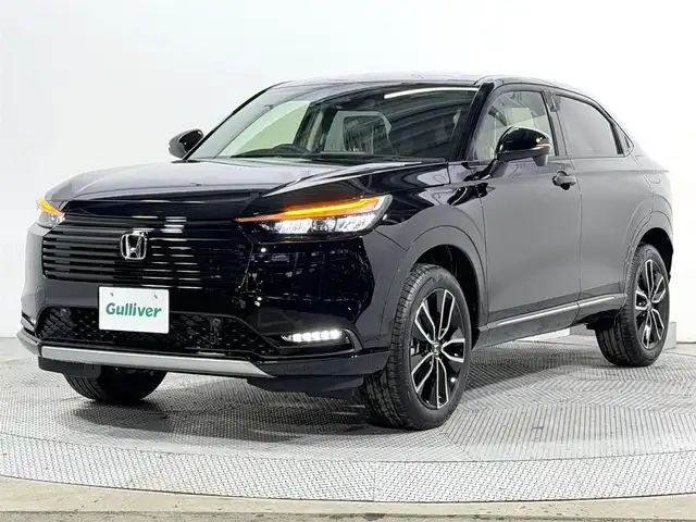 ホンダ ヴェゼル ハイブリッド e:HEV Z 大阪府 2025(令7)年 0.1千km クリスタルブラックパール 登録済未使用車 純正9incナビTV バックカメラ ハーフレザー シート＆ハンドルヒーター 電動リアゲート レーダークルコン 衝突軽減ブレーキ レーンアシスト ブラインドSM ダウンヒルアシスト 置き型充電