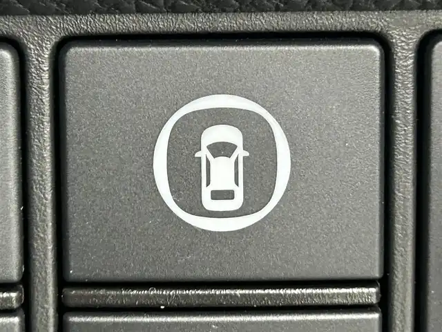 ホンダ フィット e:HEVホーム 道央・札幌 2021(令3)年 5.6万km プラチナホワイトパール ・４WD/・寒冷地仕様/・ホンダセンシング/・衝突被害軽減ブレーキ/・レーンキープアシスト/・踏み間違え防止装置/・レーダークルーズコントロール/・コーナーセンサー/・フロントワイパーデアイサー/・ミラーヒーター/・社外メモリナビ/・バクカメラ/・電子パーキング/・ETC/・スマートキー/・プッシュスタート/・横滑り防止装置/・LEDヘッドライト/・電格ミラー