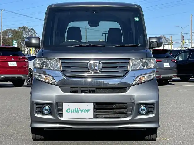 ホンダ Ｎ ＢＯＸ カスタム ターボ SSパッケージ 道央・札幌 2014(平26)年 8万km ポリッシュドメタルメタリック ４WD/社外メモリーナビ/CD/DVD/BT/フルセグ/シティブレーキアクティブシステム/横滑り防止装置/クルーズコントロール/バックカメラ/ETC/ECONモード/両側パワースライドドア/前席シートヒーター/レザー調シートカバー/革巻きステアリング/ステアリングリモコン/パドルシフト/プッシュスタート/スマートキー/HIDヘッドライト/オートライト/フォグランプ/電動格納ミラー/ヒーテッドドアミラー/ウィンカーミラー/純正フロアマット/ドアバイザー/社外エンジンスターター