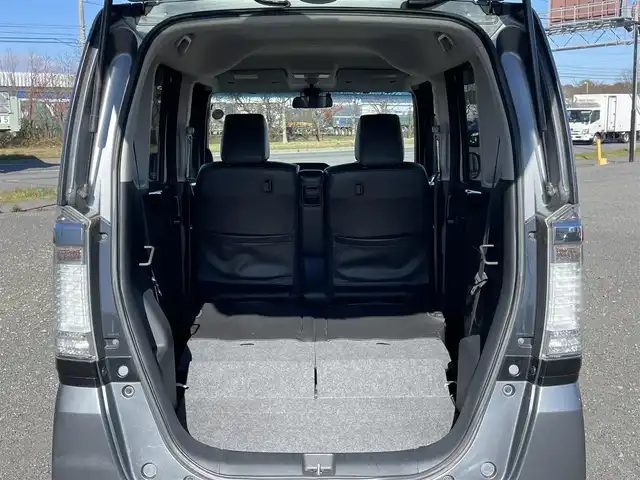 ホンダ Ｎ ＢＯＸ カスタム ターボ SSパッケージ 道央・札幌 2014(平26)年 8万km ポリッシュドメタルメタリック ４WD/社外メモリーナビ/CD/DVD/BT/フルセグ/シティブレーキアクティブシステム/横滑り防止装置/クルーズコントロール/バックカメラ/ETC/ECONモード/両側パワースライドドア/前席シートヒーター/レザー調シートカバー/革巻きステアリング/ステアリングリモコン/パドルシフト/プッシュスタート/スマートキー/HIDヘッドライト/オートライト/フォグランプ/電動格納ミラー/ヒーテッドドアミラー/ウィンカーミラー/純正フロアマット/ドアバイザー/社外エンジンスターター