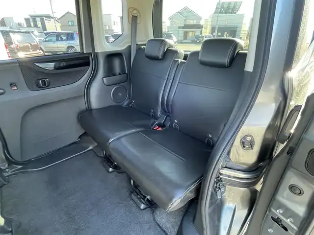 ホンダ Ｎ ＢＯＸ カスタム ターボ SSパッケージ 道央・札幌 2014(平26)年 8万km ポリッシュドメタルメタリック ４WD/社外メモリーナビ/CD/DVD/BT/フルセグ/シティブレーキアクティブシステム/横滑り防止装置/クルーズコントロール/バックカメラ/ETC/ECONモード/両側パワースライドドア/前席シートヒーター/レザー調シートカバー/革巻きステアリング/ステアリングリモコン/パドルシフト/プッシュスタート/スマートキー/HIDヘッドライト/オートライト/フォグランプ/電動格納ミラー/ヒーテッドドアミラー/ウィンカーミラー/純正フロアマット/ドアバイザー/社外エンジンスターター