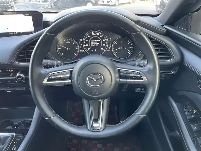 マツダ マツダ３ファストバック XD プロアクティブ ツーリングS 島根県 2019(令1)年 4万km ソウルレッドクリスタルM 登録時走行距離39922km/ワンオーナー/保証書/取扱説明書/純正ナビ（フルセグTV・Bluetooth・CD・DVD・FM・AM）/バックカメラ/前後コーナーセンサー/前席シートヒーター/ステアリングヒーター/衝突被害軽減システム/レーダークルーズコントロール/前後ドライブレコーダー/社外デジタルインナーミラー/ETC/純正AW