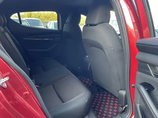 マツダ マツダ３ファストバック XD プロアクティブ ツーリングS 島根県 2019(令1)年 4万km ソウルレッドクリスタルM 登録時走行距離39922km/ワンオーナー/保証書/取扱説明書/純正ナビ（フルセグTV・Bluetooth・CD・DVD・FM・AM）/バックカメラ/前後コーナーセンサー/前席シートヒーター/ステアリングヒーター/衝突被害軽減システム/レーダークルーズコントロール/前後ドライブレコーダー/社外デジタルインナーミラー/ETC/純正AW