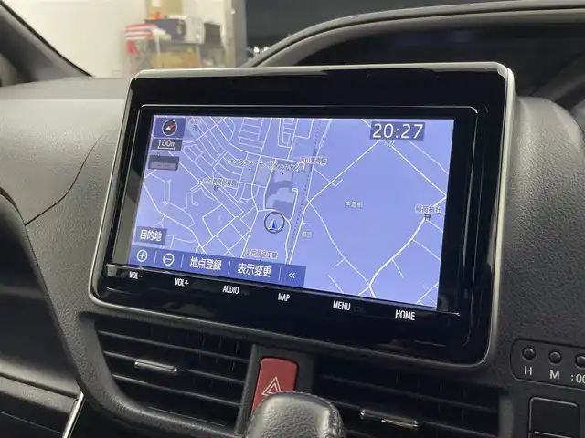 トヨタ ヴォクシー ZS 煌Ⅲ 埼玉県 2020(令2)年 5.3万km ホワイトパールクリスタルシャイン 純正9インチＳＤナビ/ CD DVD Bluetooth USB 音楽録音 フルセグ/フリップダウンモニター/両側パワースライドドア/バックカメラ/クルーズコントロール/プリクラッシュセーフティ/ビルトインＥＴＣ/コーナーセンサー/オートＬＥＤライト/ＬＥＤフォグランプ/ハーフレザーシート/アイドリングストップ/ダブルオートエアコン