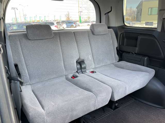 ホンダ ステップワゴン G 道央・札幌 2007(平19)年 14.3万km ナイトホークブラックパール ４WD/純正ディーラーOPナビ/CD/DVD/フルセグ/バックカメラ/ECONモード/片側パワースライドドア/リモコンキー/LEDヘッドライト/ヘッドライトレベライザー/電動格納ミラー/純正フロアマット/ドアバイザー/スペアキー/純正エンジンスターター