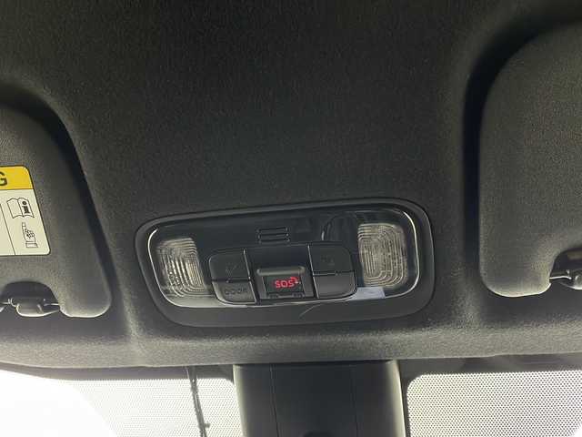 トヨタ ヤリス ハイブリッド G 栃木県 2021(令3)年 0.4万km アバンギャルドブロンズメタリック 純正ナビ/（BT/ミラーリング/AM/FM）/バックカメラ/衝突軽減システム/車線逸脱抑制機能/クリアランナソー/パーキングサポートブレーキ/標識認識機能/横滑り防止/レーダークルーズコントロール/ドライブレコーダー/ビルトインETC2.0/純正フロアマット/ステアリングスイッチ/電動格納ミラー/ISOFIX/プッシュスタート/スマートキー/スペアキー