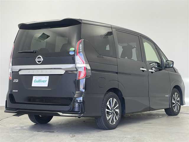 日産 セレナ ハイウェイスター V 熊本県 2019(令1)年 4.3万km ダイヤモンドブラック 純正１０インチナビ　フリップダウンモニター　アラウンドビューモニター　ＢＳＩ　ＥＴＣ　ドライブレコーダー　クルーズコントロール　純正アルミホイール　オートライト　ＬＥＤヘッドライト　地デジフルセグ