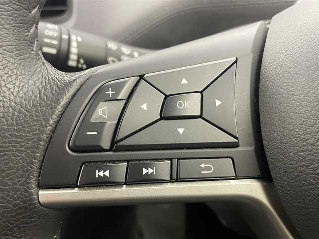 日産 セレナ ハイウェイスター V 熊本県 2019(令1)年 4.3万km ダイヤモンドブラック 純正１０インチナビ　フリップダウンモニター　アラウンドビューモニター　ＢＳＩ　ＥＴＣ　ドライブレコーダー　クルーズコントロール　純正アルミホイール　オートライト　ＬＥＤヘッドライト　地デジフルセグ