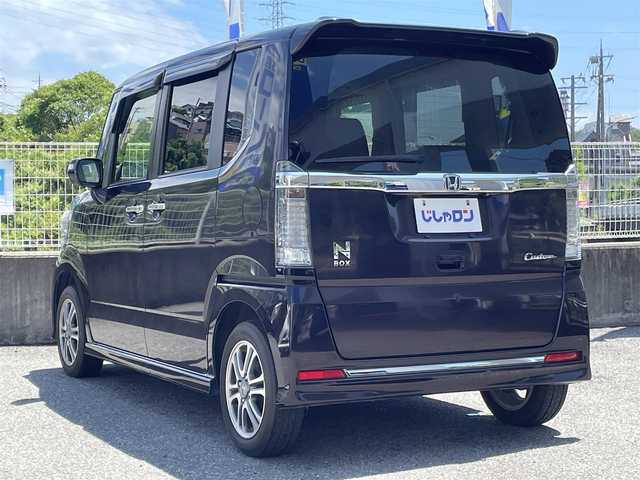 ホンダ Ｎ ＢＯＸ カスタム G L SSパッケージ 兵庫県 2015(平27)年 7.3万km プレミアムベルベットパープル・パール (株)IDOMが運営する【じしゃロン神戸名谷店】の自社ローン専用車両になりますこちらは現金またはオートローンご利用時の価格です。自社ローンご希望の方は別途その旨お申付け下さい/純正メモリナビ(VXM-155VSi)/　(DVD/ワンセグTV/Bluetooth)/バックカメラ/両側パワースライドドア/シティブレーキアクティブシステム/スマートキー/HIDヘッドライト/横滑り防止機能/純正14インチアルミホイール/カーテンエアバッグ