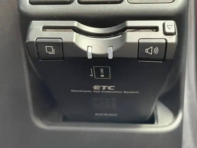 トヨタ アクア S 岩手県 2014(平26)年 12.5万km ディープアメジストマイカメタリック 横滑り防止装置/社外メモリナビ/　　CD/DVD/BT/フルセグTV/バックカメラ/オートライト/純正１５インチアルミホイール/オートエアコン/アイドリングストップ/スマートキー/ETC