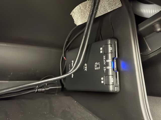 スズキ ハスラー HYBRID X 長野県 2022(令4)年 0.9万km ピュアホワイトP 4WD/純正ナビ（TV/BT/AM/FM/CD/DVD)/デジタルインナーミラー/ドライブレコーダー前後/オートライト/プッシュスタート/純正フロアマット/シートヒーター/ETC/ステアリングスイッチ/電格ミラー/ウィンカーミラー