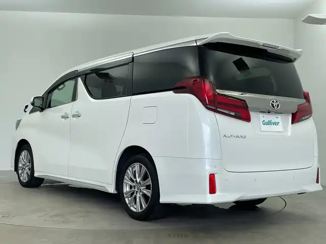 トヨタ アルファード S タイプゴールドⅡ 鹿児島県 2022(令4)年 1.5万km ホワイトパールクリスタルシャイン 純正ナビ付ディスプレイディオ/・Bluetooth/・TV/・AM/・FM/純正フリップダウンモニター/トヨタセーフティ/純正前後ドラレコ/両側パワースライドドア/アダプティブクルーズコントロール/18インチ純正アルミホイール/純正フロアマット/ビルドインETC/AC100V/MTモード付AT/テレビキャンセラー