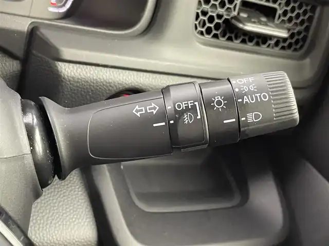 ホンダ ステップワゴン スパーダ 群馬県 2024(令6)年 1万km クリスタルブラックパール 純正9型ナビ/フルセグTV/CD/DVD再生/Bluetooth接続/マルチビューモニター/ホンダセンシング/衝突被害軽減ブレーキ/車線逸脱抑制機能/レーダークルーズコントロール/オートハイビーム/フリップダウンモニター/両側電動スライドドア/ステアリングスイッチ/ビルトインETC/ドライブレコーダー/横滑り防止装置/スマートキー/プッシュスタート/フルオートエアコン/ダブルオートエアコン
