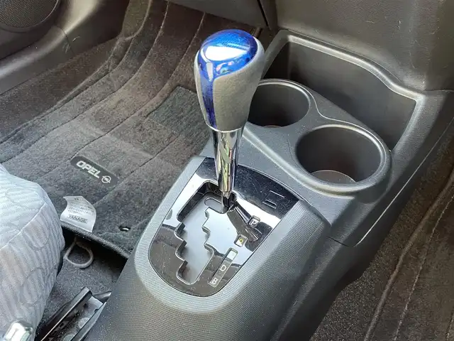 トヨタ アクア G 新潟県 2015(平27)年 7.1万km シルバーM 純正SDナビ(NSCP-W64)/CD/BT/ワンセグテレビ/バックカメラ/ETC/クルーズコントロール/ステアリングスイッチ/リモコンキー /純正15インチアルミホイール/社外15インチAW冬タイヤ車載