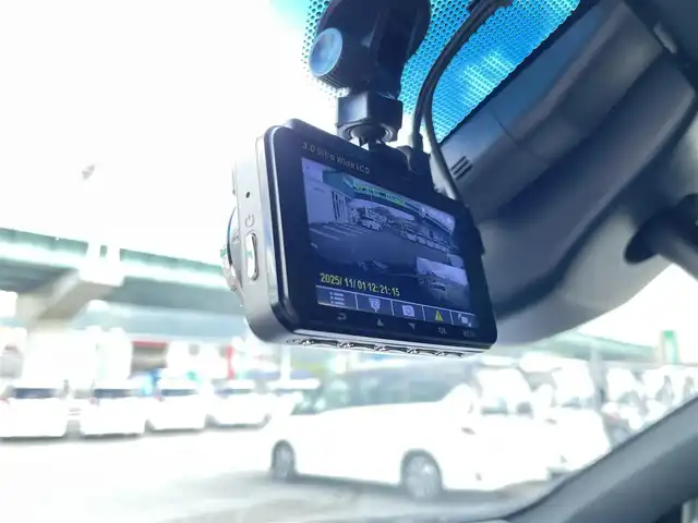 トヨタ ハリアー プレミアム 福岡県 2019(平31)年 8.5万km ブラック 純正9型SDナビ（フルセグTV/CD/DVD/BT）バックカメラサンルーフ三眼LEDヘッドライトシーケンシャルウィンカートヨタセーフティセンスコーナーセンサー電動リアゲートレーダークルコン前後ドラレコETC純正18インチアルミホイール純正フロアマットスマートキープッシュスタート