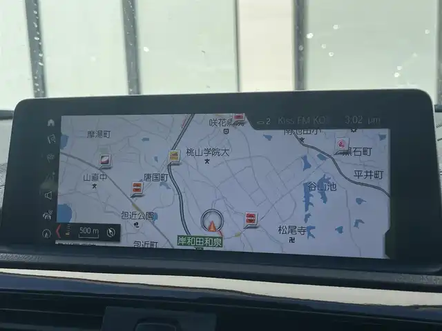 ＢＭＷ １１８ｉ Mスポーツ エディションシャドー 大阪府 2018(平30)年 6.6万km アルピンホワイトⅢ EditionShadow（限定モデル）/・ダークカラーLEDヘッドライト/・リヤコンビネーションライト/・ハイグロスブラックキドニーグリル/・18インチMライトアロイホイールダブルスポークジェットブラック/BMWコネクテッドドライブ/純正ナビ /　（CD/DVD/Bluetooth/USB）/純正ドライブレコーダー（前後）/レザーシート（合皮）/　（前席パワーシート/前席シートヒーター） /バックカメラ /純正ミラー内蔵型ETC