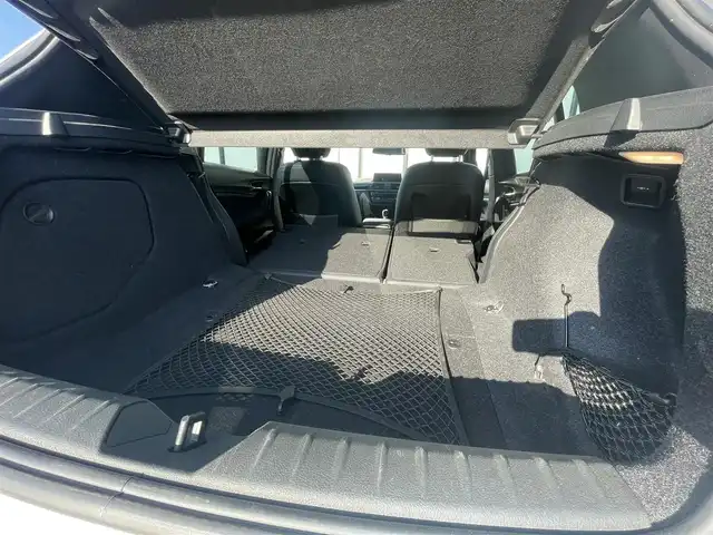 ＢＭＷ １１８ｉ Mスポーツ エディションシャドー 大阪府 2018(平30)年 6.6万km アルピンホワイトⅢ EditionShadow（限定モデル）/・ダークカラーLEDヘッドライト/・リヤコンビネーションライト/・ハイグロスブラックキドニーグリル/・18インチMライトアロイホイールダブルスポークジェットブラック/BMWコネクテッドドライブ/純正ナビ /　（CD/DVD/Bluetooth/USB）/純正ドライブレコーダー（前後）/レザーシート（合皮）/　（前席パワーシート/前席シートヒーター） /バックカメラ /純正ミラー内蔵型ETC