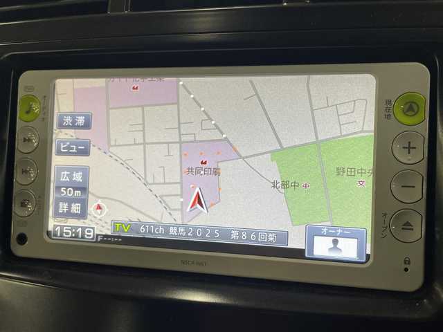 トヨタ プリウス α S 神奈川県 2012(平24)年 10.2万km シルバーM (株)IDOMが運営する【じしゃロン相模原店】の自社ローン対象車両になります。こちらは現金ご利用時の価格です。自社ローンご希望の方は別途その旨お申付け下さい。/純正メモリナビ/TV/AAC/プッシュスタート/スマートキー/ヘッドライトレベライザー/オートライト/Fフォグ/ETC/純正ドアバイザー/フロアマット/取説書/ナビ取説書/スペアキー