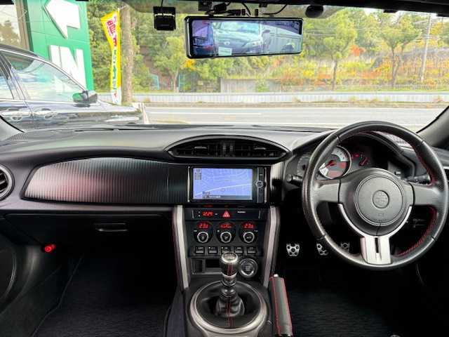 トヨタ ８６ GT 大阪府 2012(平24)年 3.4万km クリスタルブラックシリカ /禁煙車//ディーラーOPSDナビ【NSZT-W62G】//フルセグTV・bluetooth・CD・DVD・SD//ETC//社外ドラレコ（デジタインナーミラー一体型）/【DC204】//本革巻きステアリング//アルミペダル//スマートキー//プッシュスタート//フロントカナード//カーボンドアハンドルカバー//HIDヘッドライト//LEDポジションランプ//純正１７AW//スペアキー//取扱説明書