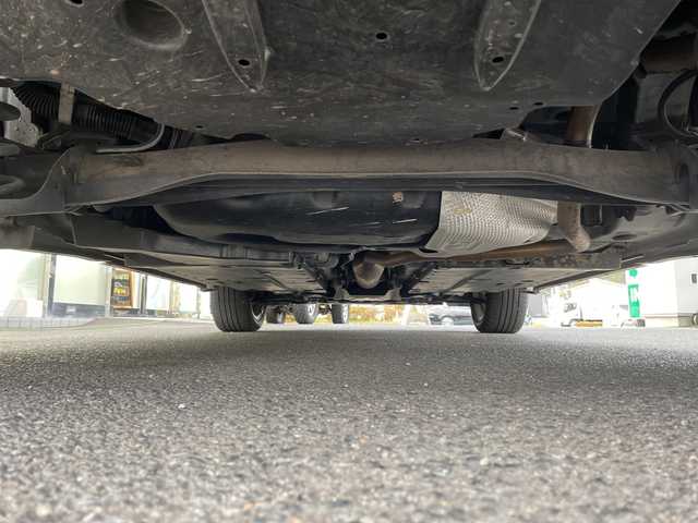 トヨタ ヤリスクロス ハイブリッド Z 福島県 2021(令3)年 3.4万km ホワイトパールクリスタルシャイン ワンオーナー　純正ディスプレイオーディオ　バックカメラ　全周囲カメラ　モデリスタエアロ　レーダークルーズコントロール　パワーシート　シートヒーター　前方ドライブレコーダー　ハーフレザーシート　純正ＡＷ ビルトインETC プッシュスタート オートライト オートマッチクハイビーム ステアリングスイッチ RSA PKSB PCS LTA　スマートキー スペアキー×1 保証書 取扱説明書