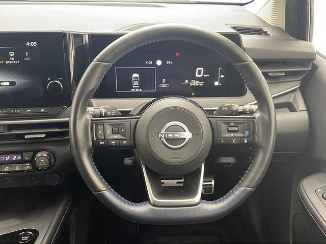 日産 ノート オーテック 沖縄県 2021(令3)年 5.5万km オーロラフレアブルーパール 純正オプションナビ/(フルセグTV、Bluetooth、CD、DVD、USB)/アラウンドビューモニター/デジタルインナーミラー/ＥＴＣ２．０/純正ドライブレコーダー(DH5-S)/エマージェンシーブレーキ/プロパイロット/ＬＥＤヘッドライト/オートライト/ハーフレザーシート/シートヒーター/純正16インチアルミホイール/純正フロアマット/クリアランスソナー