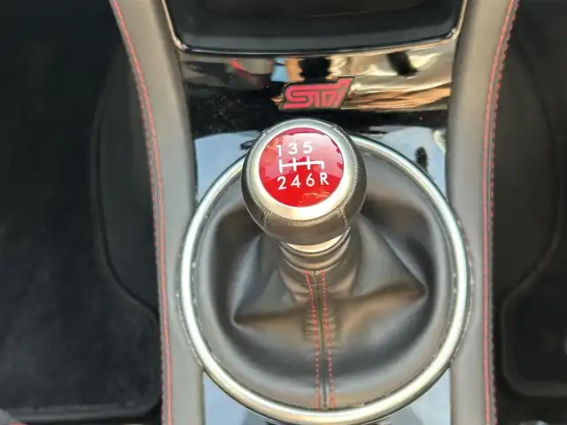 スバル ＷＲＸ ＳＴＩ STI タイプS 愛知県 2017(平29)年 4.6万km WRブルーパール 社外ナビ(AM/FM/CD/DVD/BT/フルセグ)/4WD/ステアリング連動ヘッドランプ/スバルリヤビークルディテクション/フロントビューモニタ/サイドビューモニタ/ハーフレザーシート/シートヒーター/パワーシート/STIエアロ（フロント／サイド／リア）/ETC/自動防眩ミラー/前後ドライブレコーダー/純正19インチアルミ/オートライト/オートハイビーム/スマートキー/取説／保証書/スペアキー