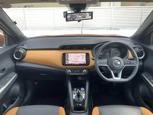 日産 キックス X ツートーンインテリアED 大阪府 2020(令2)年 2.7万km プレミアムコロナオレンジ ワンオーナー/インテリジェントルームミラー/ステアリングヒーター/前席シートヒーター/プロパイロット/