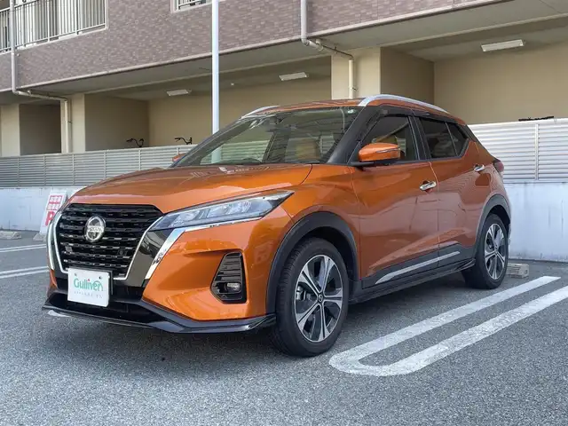 日産 キックス X ツートーンインテリアED 大阪府 2020(令2)年 2.7万km プレミアムコロナオレンジ ワンオーナー/インテリジェントルームミラー/ステアリングヒーター/前席シートヒーター/プロパイロット/