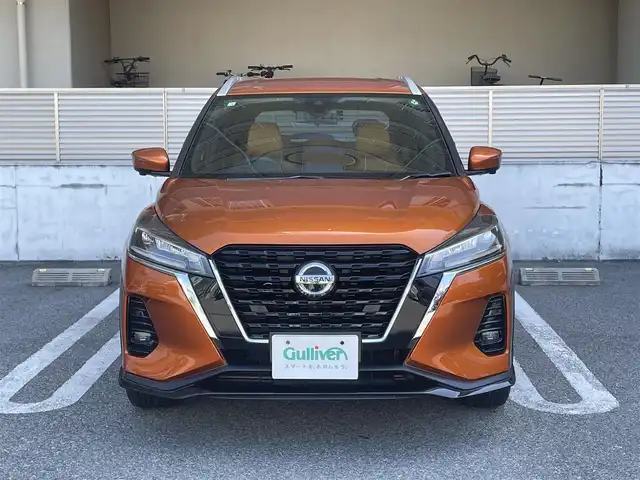日産 キックス X ツートーンインテリアED 大阪府 2020(令2)年 2.7万km プレミアムコロナオレンジ ワンオーナー/インテリジェントルームミラー/ステアリングヒーター/前席シートヒーター/プロパイロット/