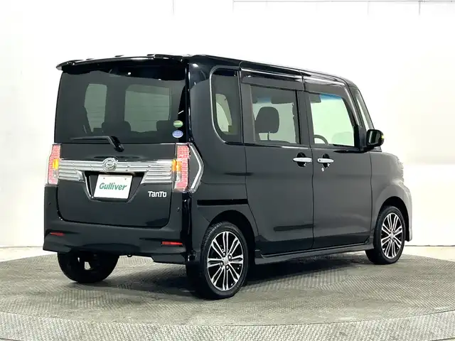 ダイハツ タント カスタム RS トップED SA Ⅲ 大阪府 2017(平29)年 4.2万km ブラックマイカメタリック 純正ナビ(フルセグ/DVD再生/Bluetooth) バックカメラ ETC 両側パワースライドドア 衝突軽減 シートヒーター オートハイビーム アイドリングストップ オートライト ドラレコ