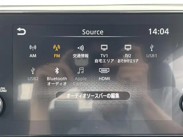 日産 オーラ G レザーエディション 愛知県 2023(令5)年 1.3万km ピュアホワイトパール ・ワンオーナー/・BOSEスピーカー/・純正HDDナビ/・全方位カメラ/・フルセグTV/・ETC2.0/・Bluetooth/USB/TypeC/HDMI接続/・アダプティブクルーズコントロール/・シートヒーター（D/N）/・本革シート/・純正フロアマット/・純正17インチアルミホイール/・LEDヘッドライト/・コーナーセンサー/・VDC/・衝突軽減ブレーキ/・ブラインドスポットモニター/・ブレーキホールド/・充電用USBポート（1個）/・ワイヤレス充電器/・ステアリングヒーター/・デジタルインナーミラー/・プロパイロット/・スマートキー/・プッシュスタート