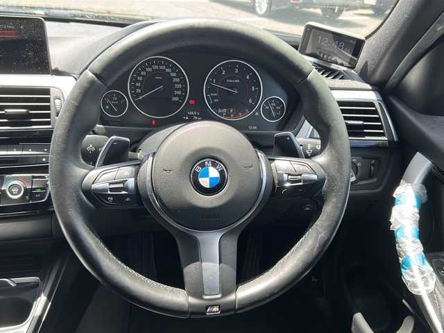 ＢＭＷ ３２０ｄ Mスポーツ 岐阜県 2016(平28)年 10.4万km ヘレスブラックM 登録時走行距離103318km/純正ＳＤナビ　/前後ドライブレコーダー　/バックカメラ　/レーザーツインレシーバー/レーダークルーズコントロール　/コーナーセンサー　/レーンキープアシスト/横滑り防止装置/アイドリングストップ/純正１８インチアルミホイール　/ＬＥＤヘッドライト　/オートライト　/ターボ　/スペアキー　/プッシュスタート/ウィンカーミラー/フロアマット